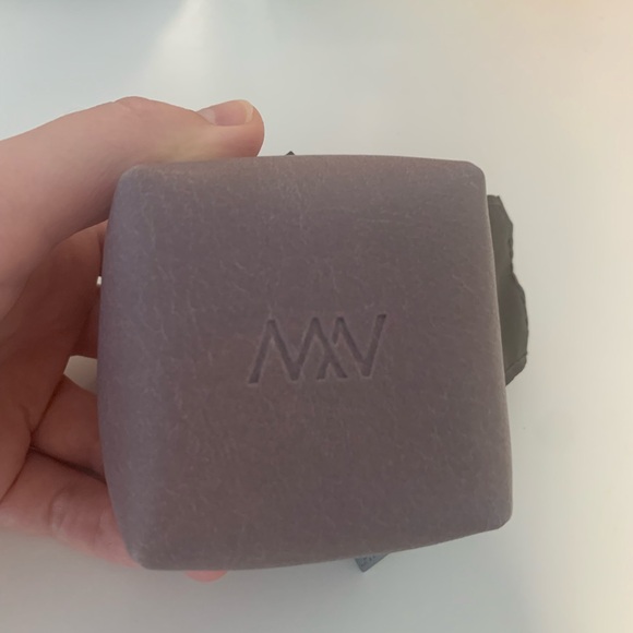 BNWOT Matt and Nat travel jewelry case - Picture 6 of 7